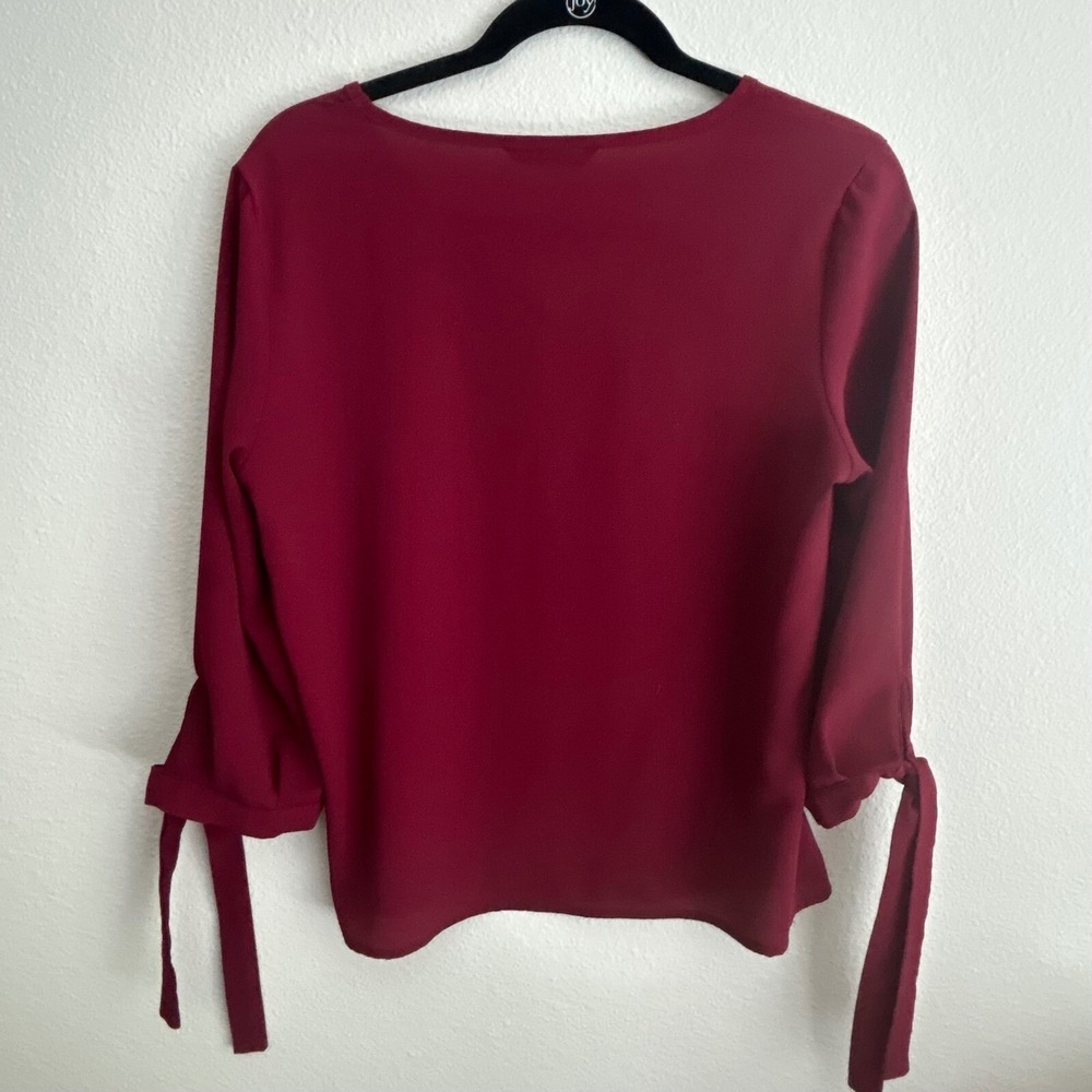 Shein Blouse V-Neck 3/4 Sleeve Tie-Cuff Burgundy Top Size S - Picture 7 of 7